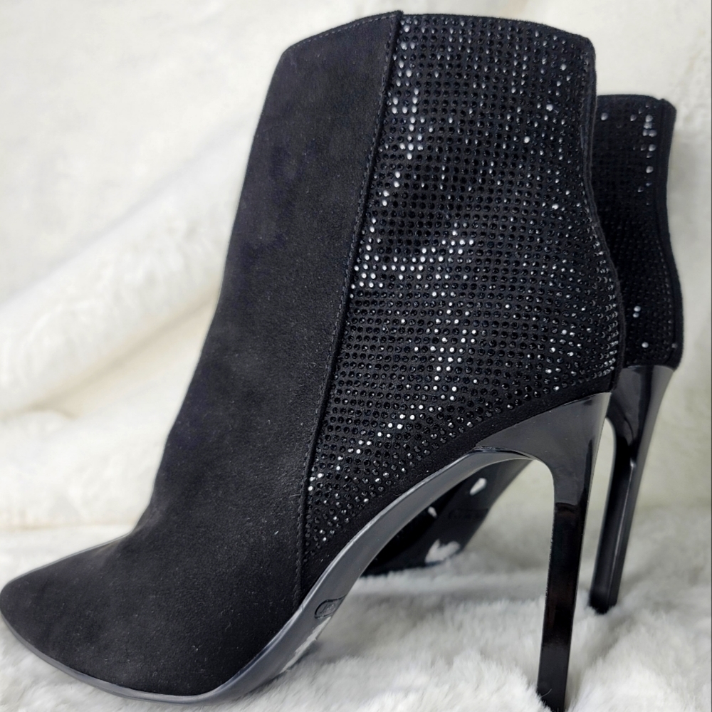 NINE WEST NWT Booties Boots Woman's Heels Suede Black Stone authentic designer